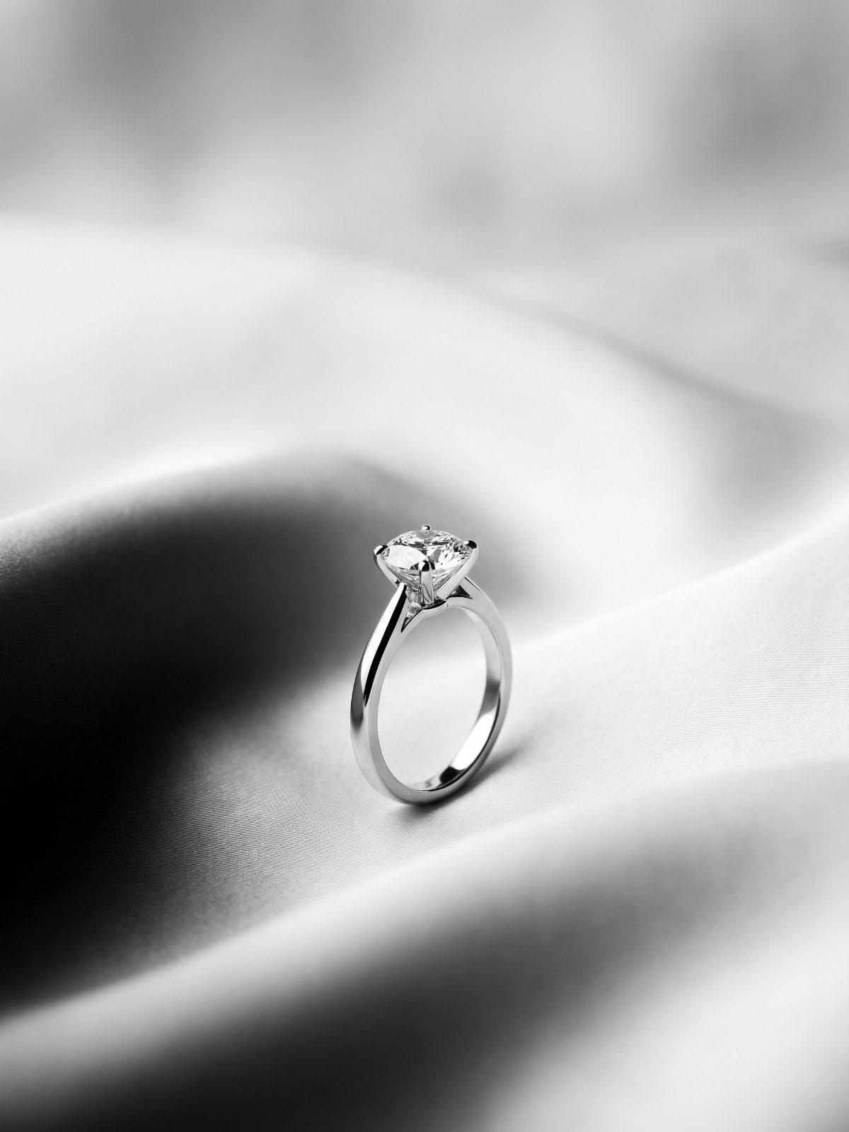 Diamond solitaire ring